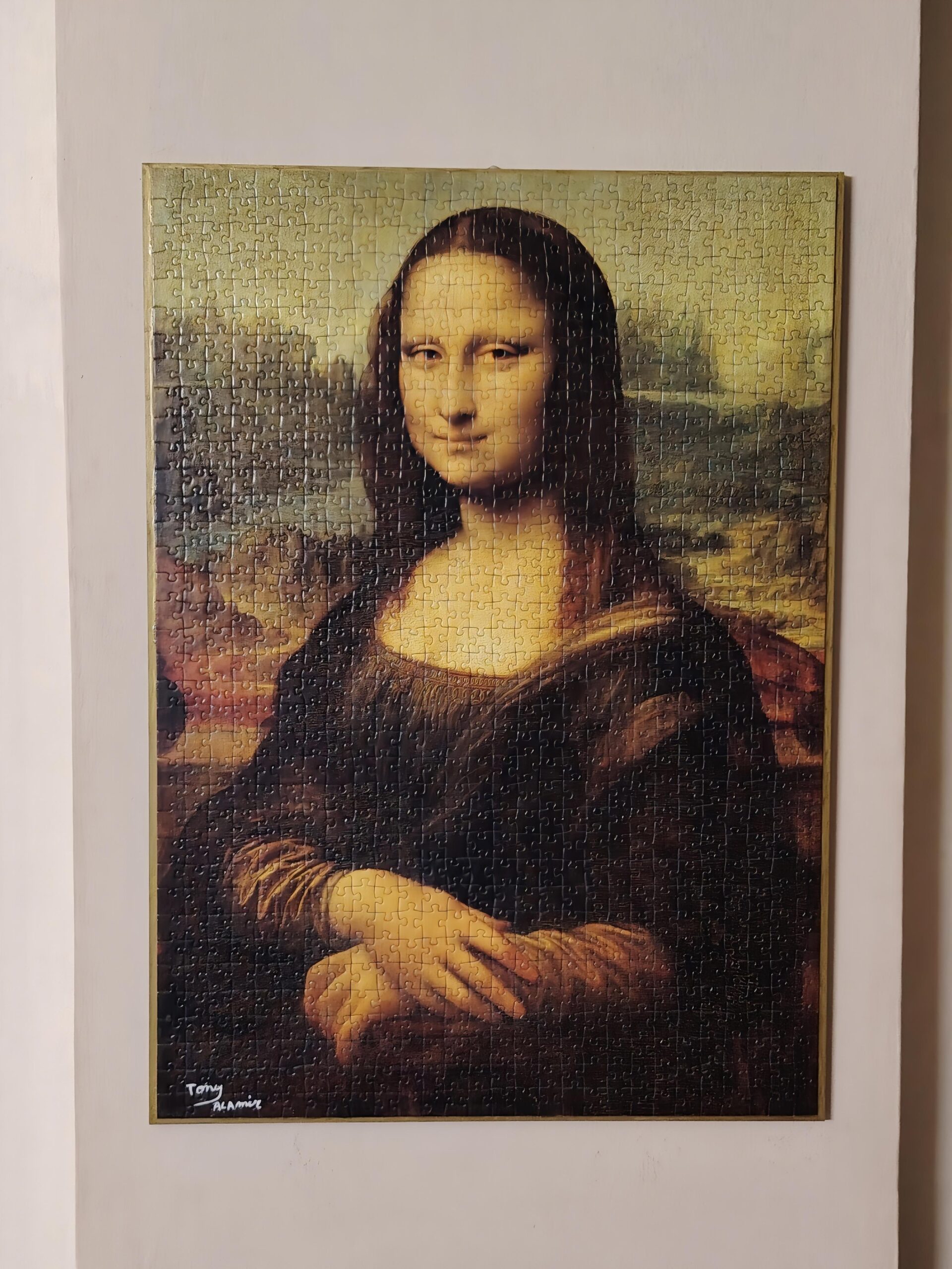 “الموناليزا… ابتسامة لا تنتهي.” - الصورة 2