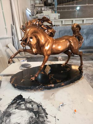 منحوتة الخيل العربي الاصيل