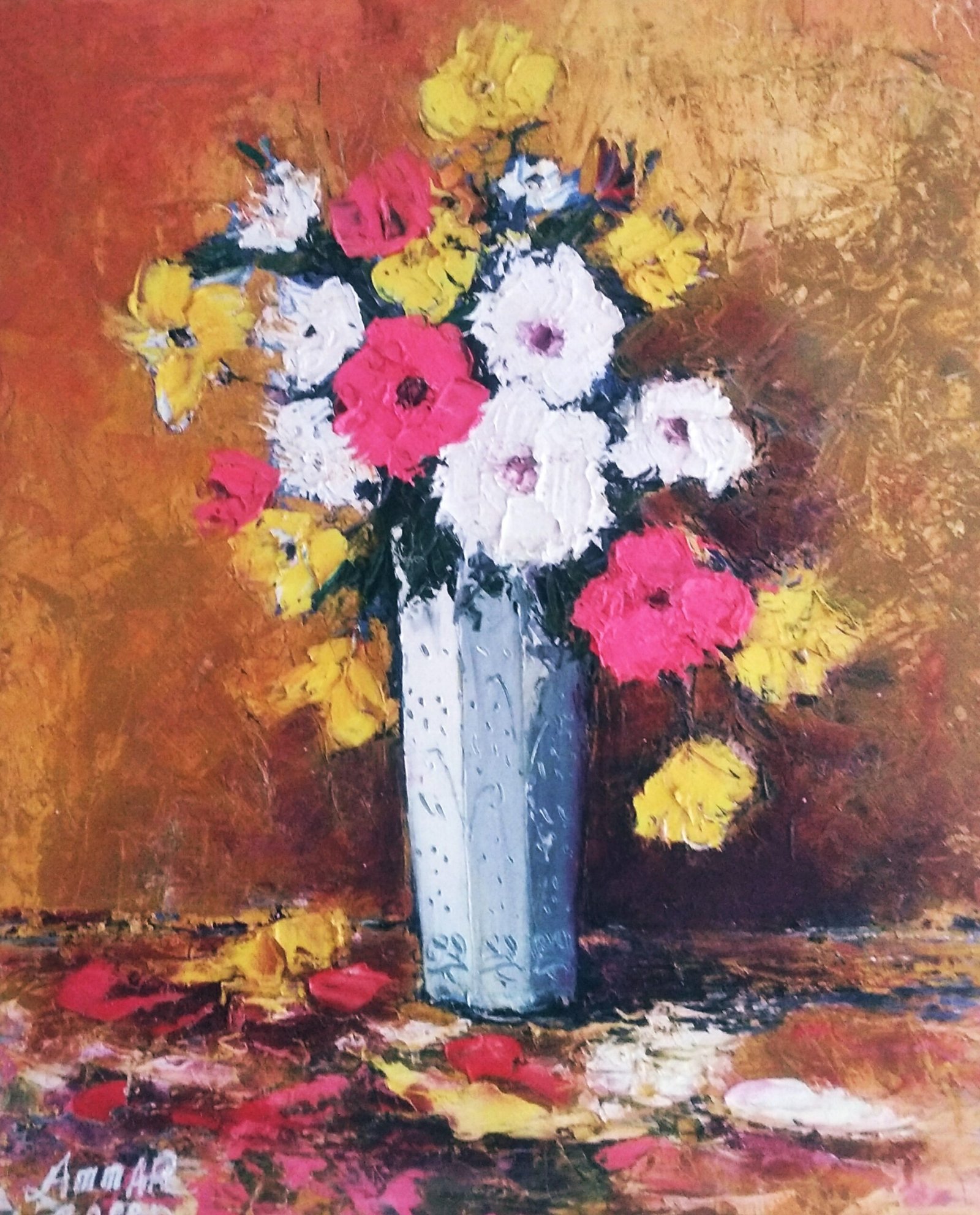 أزهار وإناء